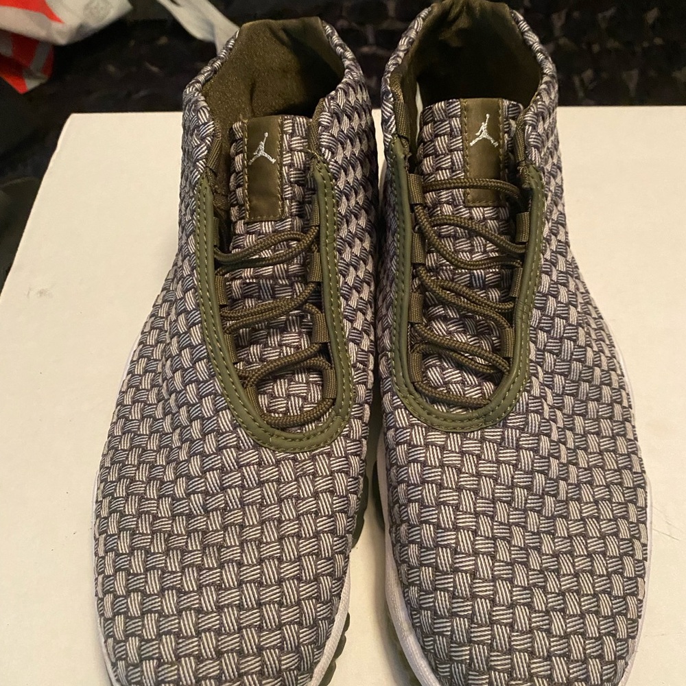 Womens Air jordon olive green sneakers